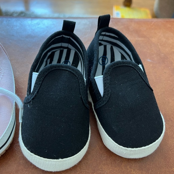 Baby girl shoes size 3 - Picture 6 of 6